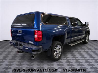 2017 Chevrolet Silverado 2500 High Country Duramax 4x4 - Photo 2 - Middletown, OH 45042