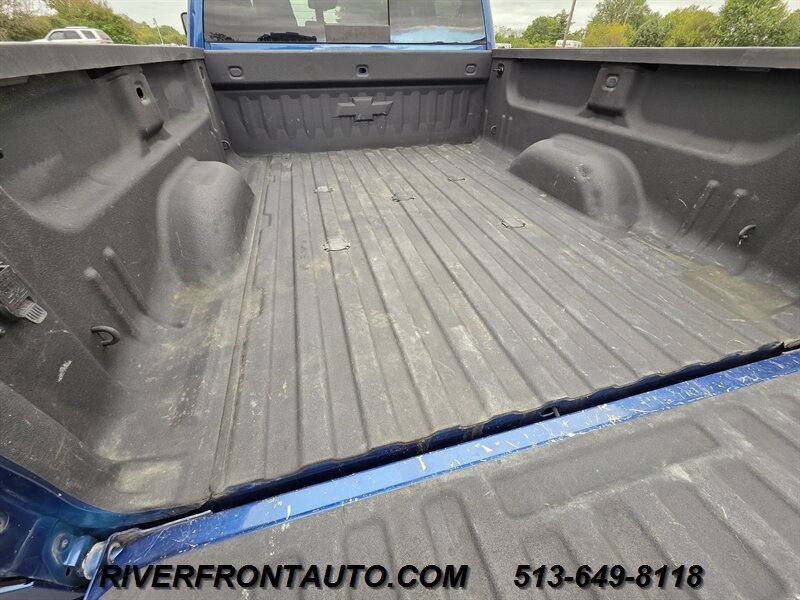 2017 Chevrolet Silverado 2500 High Country Duramax 4x4 - Photo 18 - Middletown, OH 45042
