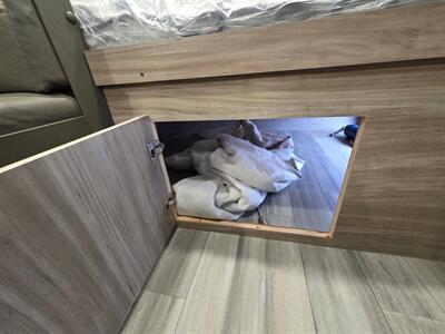 2022 Winnebago Micro Minnie 1800BH   - Photo 40 - Middletown, OH 45042