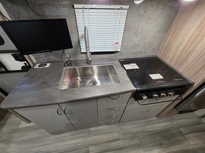 2022 Winnebago Micro Minnie 1800BH   - Photo 19 - Middletown, OH 45042