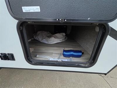 2022 Winnebago Micro Minnie 1800BH   - Photo 42 - Middletown, OH 45042