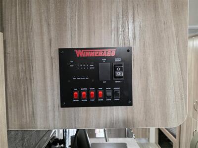 2022 Winnebago Micro Minnie 1800BH   - Photo 26 - Middletown, OH 45042