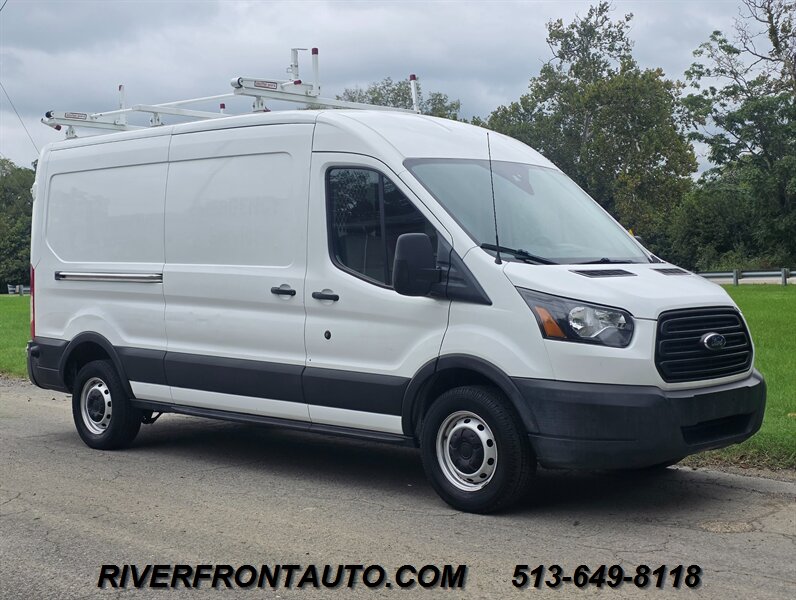 2019 Ford Transit T250 Medium Roof Cargo Van - Photo 6 - Middletown, OH 45042