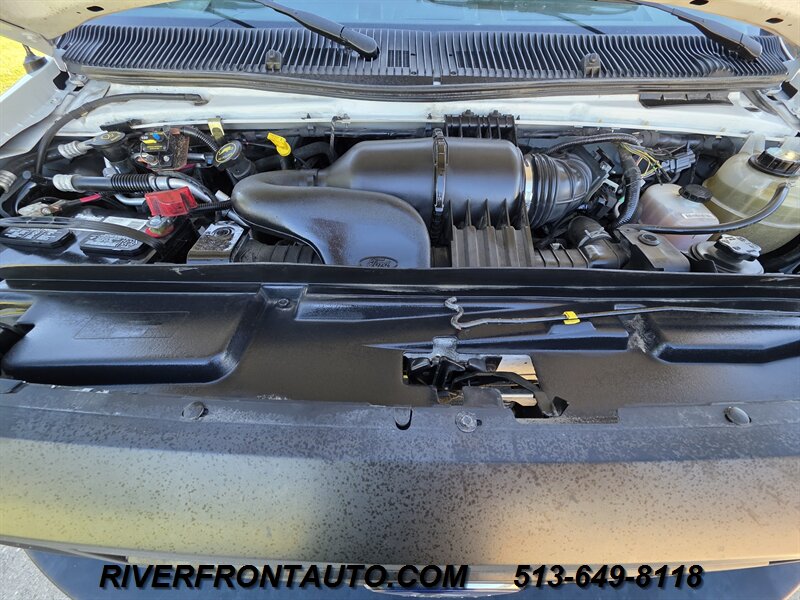2019 Ford E-Series Chassis E-350 SD Box Truck Liftgate - Photo 17 - Middletown, OH 45042