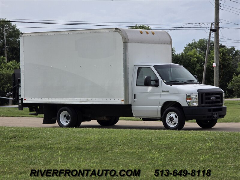 2019 Ford E-Series Chassis E-350 SD Box Truck Liftgate - Photo 6 - Middletown, OH 45042
