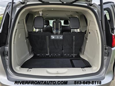 2019 Chrysler Pacifica Touring L Mobility Van - Photo 20 - Middletown, OH 45042