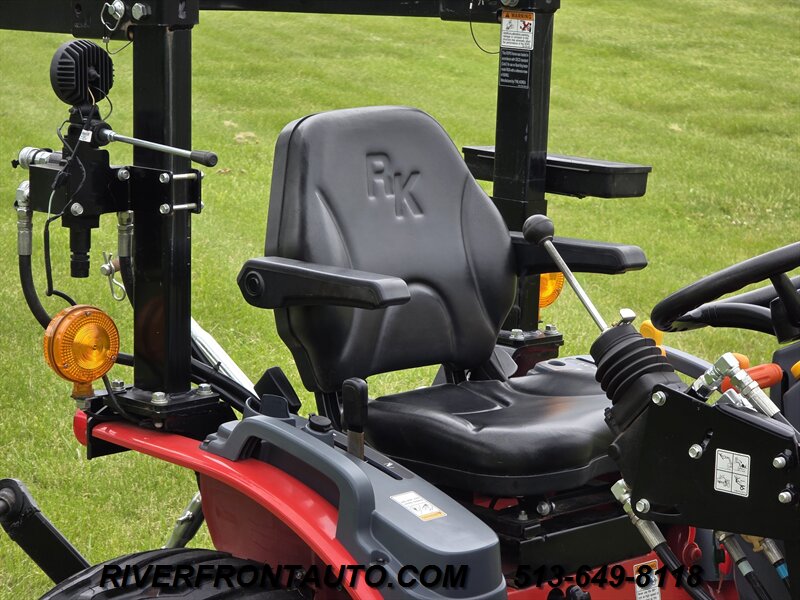 2022 Rural King RK24H Tractor 4x4 - Loader - Belly Mower - Photo 14 - Middletown, OH 45042