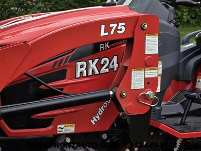 2022 Rural King RK24H Tractor 4x4 - Loader - Belly Mower - Photo 3 - Middletown, OH 45042