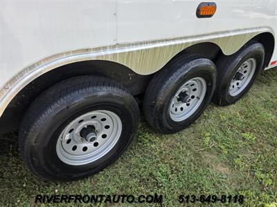 2024 Diamond Cargo 8.5 X 34 Enclosed 2 Car Hauler   - Photo 10 - Middletown, OH 45042
