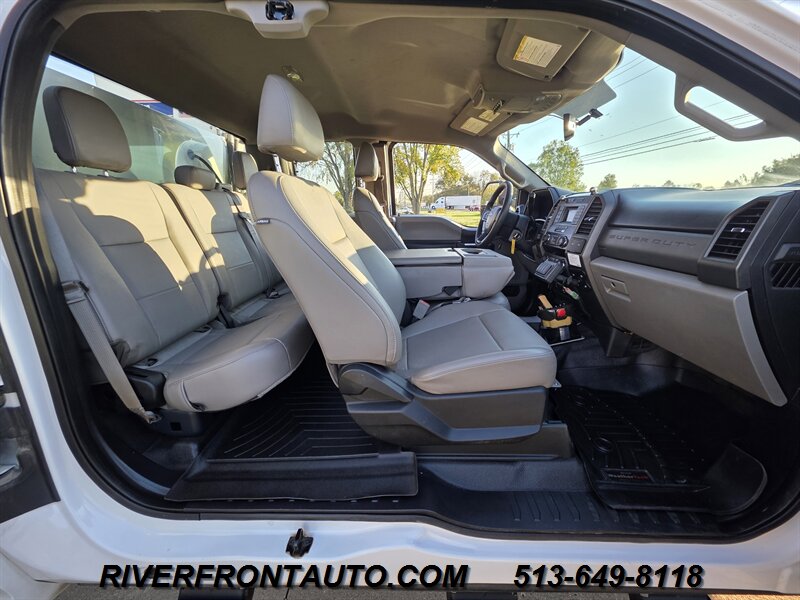 2019 Ford F-550 Diesel 4x4 Crane Truck - Photo 18 - Middletown, OH 45042