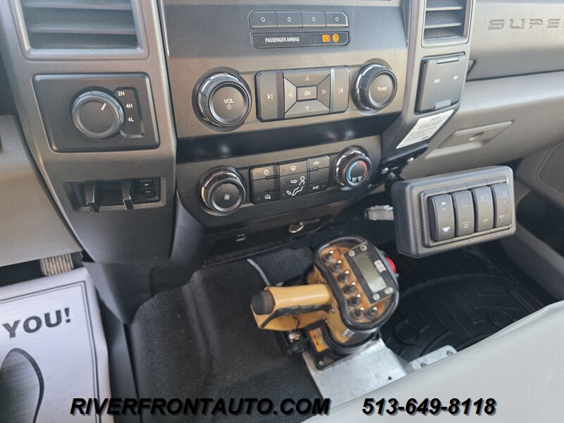 2019 Ford F-550 Diesel 4x4 Crane Truck - Photo 17 - Middletown, OH 45042
