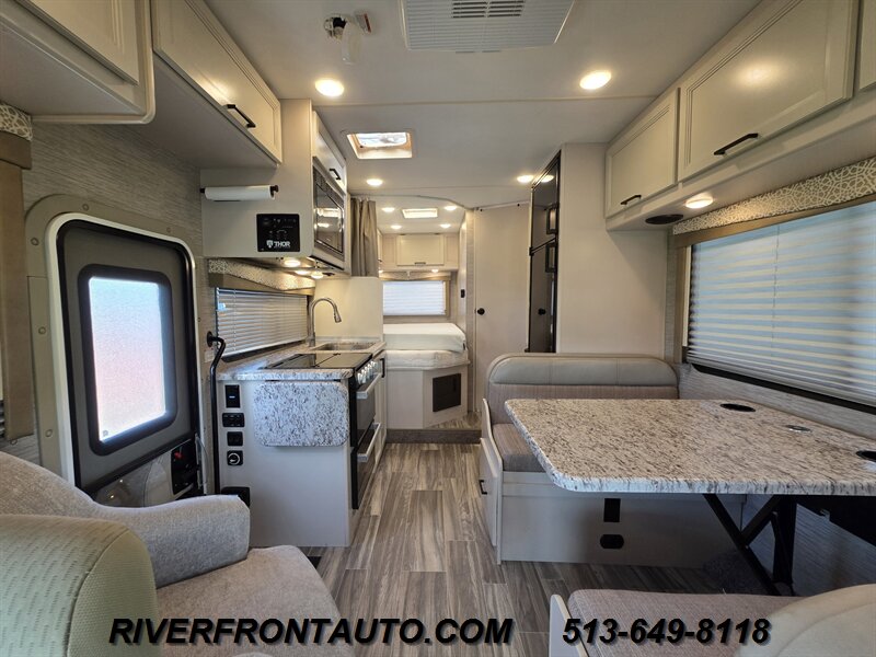 2022 Thor Freedom Elite 23H LIKE NEW!! - Photo 3 - Middletown, OH 45042