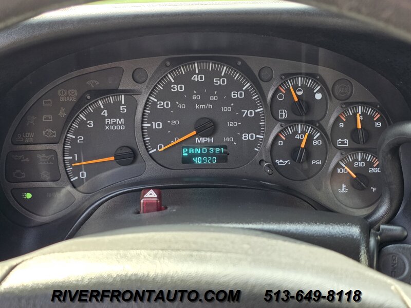 2004 GMC TopKick C4500 Duramax Diesel - Photo 11 - Middletown, OH 45042