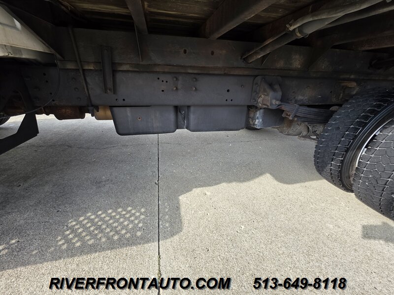 2004 GMC TopKick C4500 Duramax Diesel - Photo 19 - Middletown, OH 45042