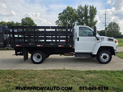 2004 GMC TopKick C4500 Duramax Diesel - Photo 5 - Middletown, OH 45042