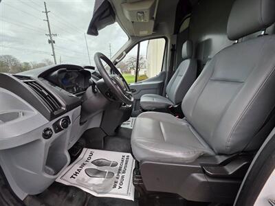 2017 Ford Transit 250 3dr SWB Medium Roof Cargo Van w/Sliding Passen   - Photo 9 - Middletown, OH 45042