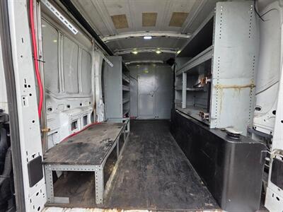 2017 Ford Transit 250 3dr SWB Medium Roof Cargo Van w/Sliding Passen   - Photo 17 - Middletown, OH 45042