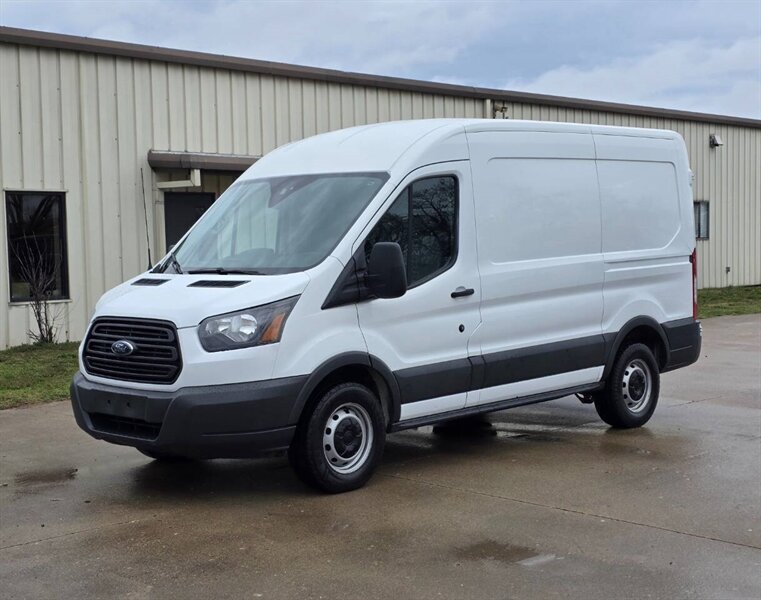 2017 Ford Transit 250 3dr SWB Medium Roof Cargo Van w/Sliding Passen   - Photo 1 - Middletown, OH 45042