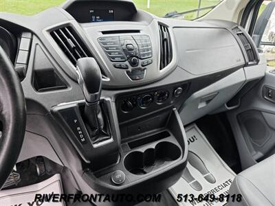 2017 Ford Transit 250 3dr SWB Medium Roof Cargo Van w/Sliding Passen   - Photo 12 - Middletown, OH 45042