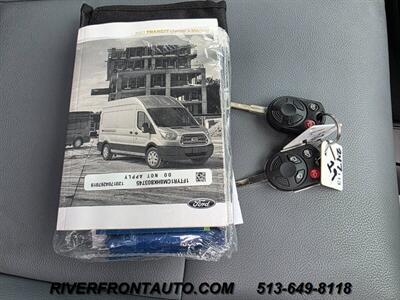 2017 Ford Transit 250 3dr SWB Medium Roof Cargo Van w/Sliding Passen   - Photo 15 - Middletown, OH 45042