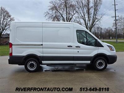 2017 Ford Transit 250 3dr SWB Medium Roof Cargo Van w/Sliding Passen   - Photo 7 - Middletown, OH 45042