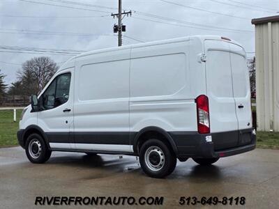 2017 Ford Transit 250 3dr SWB Medium Roof Cargo Van w/Sliding Passen   - Photo 6 - Middletown, OH 45042
