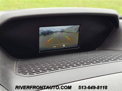 2017 Ford Transit 250 3dr SWB Medium Roof Cargo Van w/Sliding Passen   - Photo 11 - Middletown, OH 45042