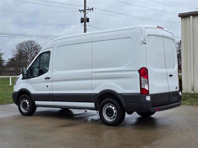 2017 Ford Transit 250 3dr SWB Medium Roof Cargo Van w/Sliding Passen   - Photo 6 - Middletown, OH 45042