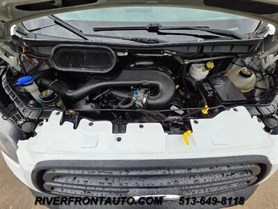 2017 Ford Transit 250 3dr SWB Medium Roof Cargo Van w/Sliding Passen   - Photo 18 - Middletown, OH 45042