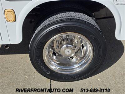 2007 Ford F-550 4X4 Powerstoke Diesel   - Photo 25 - Middletown, OH 45042