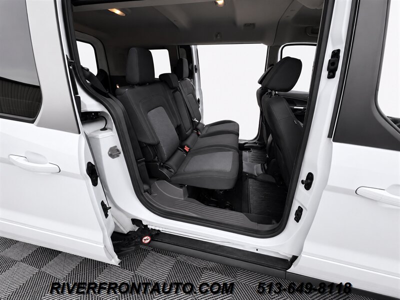 2020 Ford Transit Connect XLT 4dr LWB Mini Van w/Rear Cargo Doors - Photo 17 - Middletown, OH 45042