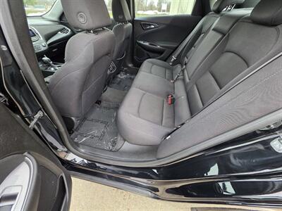 2024 Chevrolet Malibu LT 4dr Sedan w/1LT - Photo 17 - Middletown, OH 45042