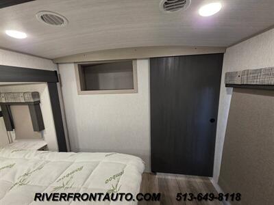 2024 Forest River Heritage Glen Hyper Lite 36FL 44 FEET   - Photo 25 - Middletown, OH 45042