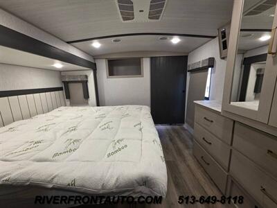 2024 Forest River Heritage Glen Hyper Lite 36FL 44 FEET   - Photo 47 - Middletown, OH 45042