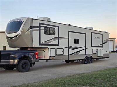 2024 Forest River Heritage Glen Hyper Lite 36FL   - Photo 10 - Middletown, OH 45042