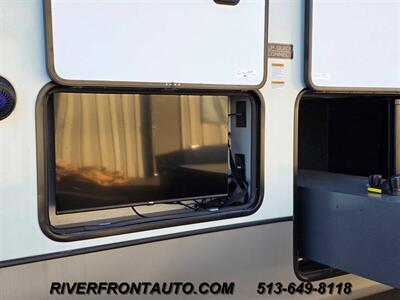 2024 Forest River Heritage Glen Hyper Lite 36FL 44 FEET   - Photo 22 - Middletown, OH 45042