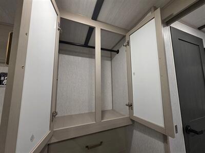 2024 Forest River Heritage Glen Hyper Lite 36FL   - Photo 27 - Middletown, OH 45042