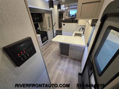 2024 Forest River Heritage Glen Hyper Lite 36FL 44 FEET   - Photo 45 - Middletown, OH 45042