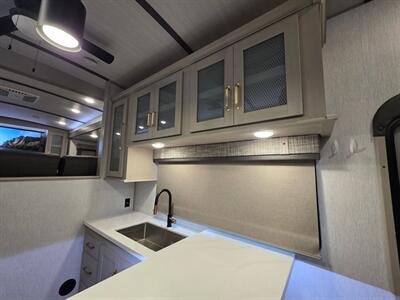 2024 Forest River Heritage Glen Hyper Lite 36FL   - Photo 18 - Middletown, OH 45042