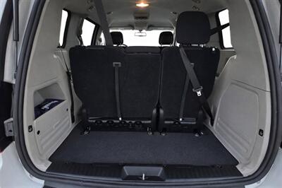 2020 Dodge Grand Caravan SE  MOBILITY VAN - Photo 12 - Middletown, OH 45042