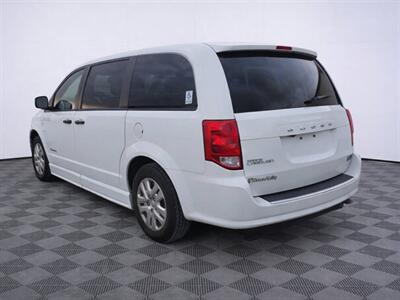 2020 Dodge Grand Caravan SE  MOBILITY VAN - Photo 5 - Middletown, OH 45042