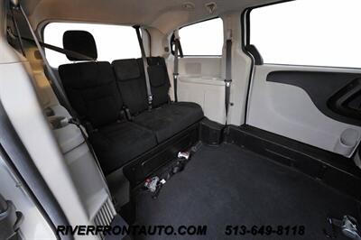2020 Dodge Grand Caravan SE MOBILITY VAN - Photo 14 - Middletown, OH 45042