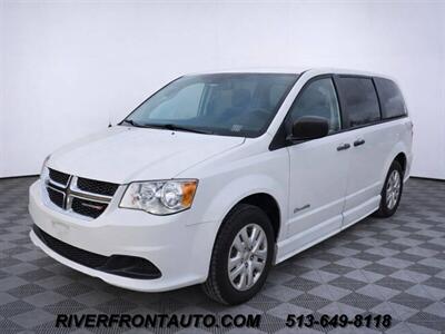 2020 Dodge Grand Caravan SE MOBILITY VAN - Photo 4 - Middletown, OH 45042