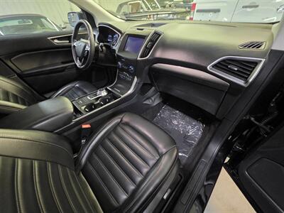 2020 Ford Edge SEL AWD 4dr Crossover   - Photo 21 - Middletown, OH 45042