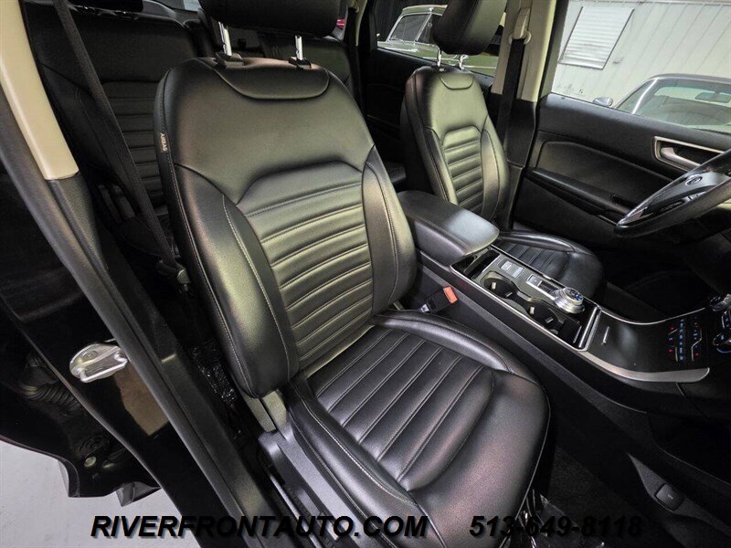 2020 Ford Edge SEL AWD 4dr Crossover - Photo 22 - Middletown, OH 45042