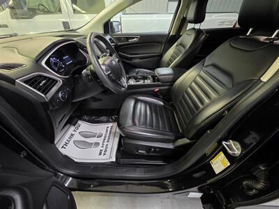 2020 Ford Edge SEL AWD 4dr Crossover   - Photo 16 - Middletown, OH 45042
