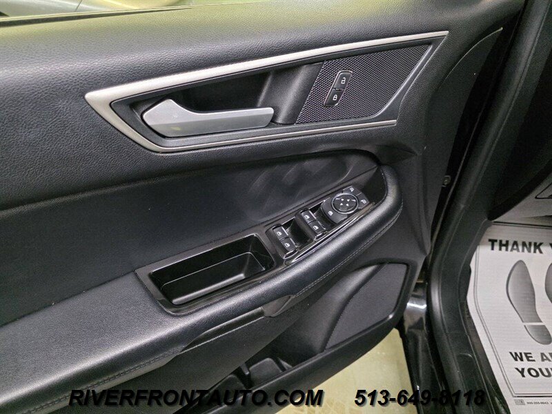 2020 Ford Edge SEL AWD 4dr Crossover - Photo 10 - Middletown, OH 45042