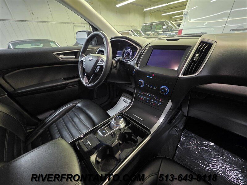 2020 Ford Edge SEL AWD 4dr Crossover - Photo 23 - Middletown, OH 45042