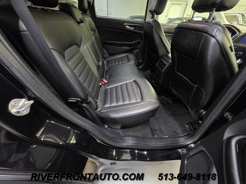 2020 Ford Edge SEL AWD 4dr Crossover - Photo 18 - Middletown, OH 45042