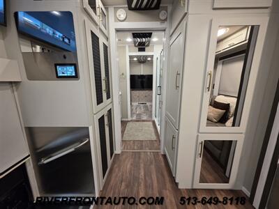 2023 Bolt Apollo 40S3 Custom Super C 8.9L - Photo 43 - Middletown, OH 45042